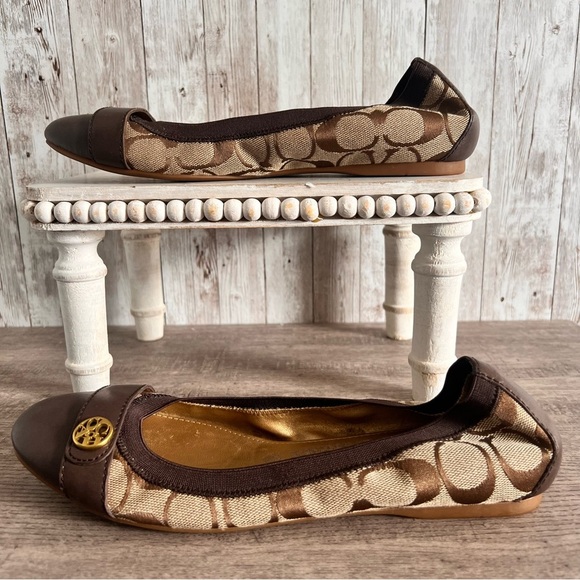 Coach Women’s Monogram Ballet Flats Size 8 - Picture 1 of 7